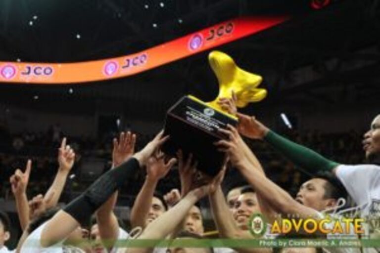 FEU reclaims UAAP basketball glory; bags 20th title