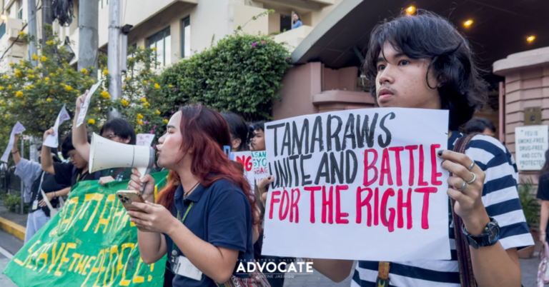 FEU studes stage protest; slams enrollment, WRP snags